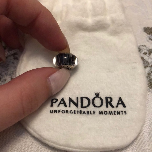 Pandora Charm - Picture 1 of 2